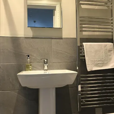 The Grange بورتنسكيل